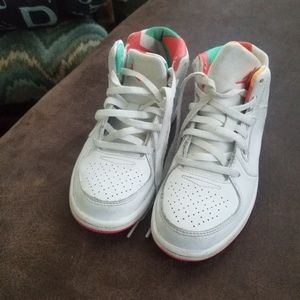Kid jordans